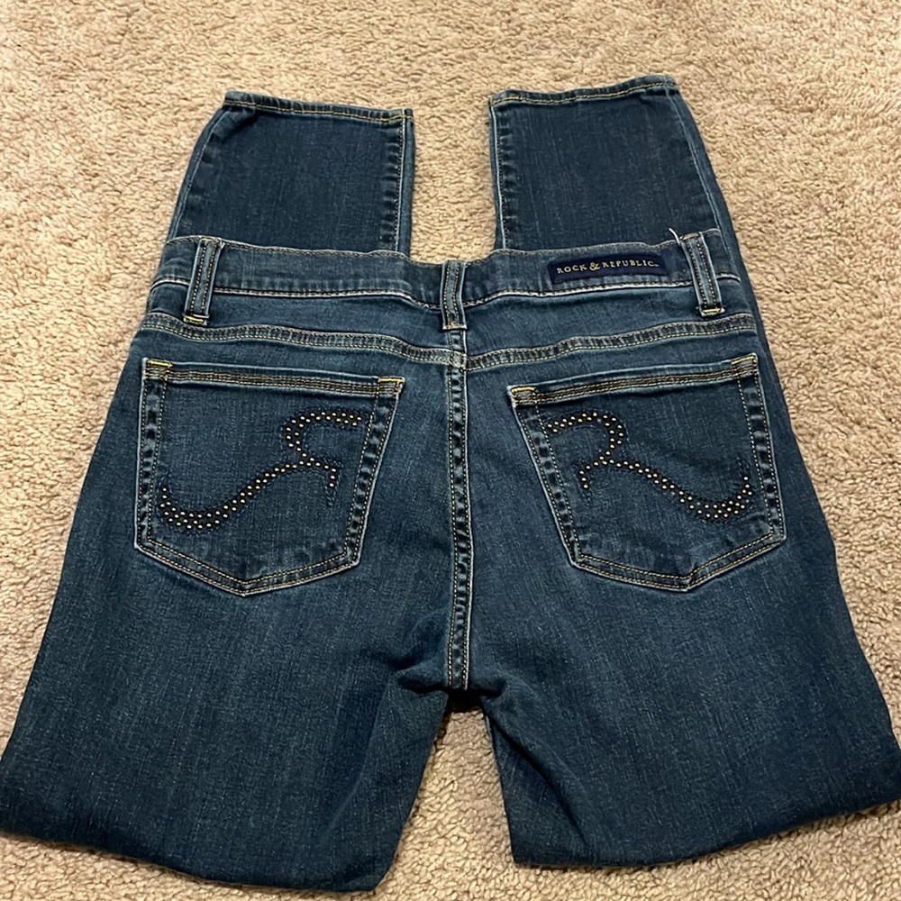 ROCK AND REPUBLIC Kashimere Crop jeans
